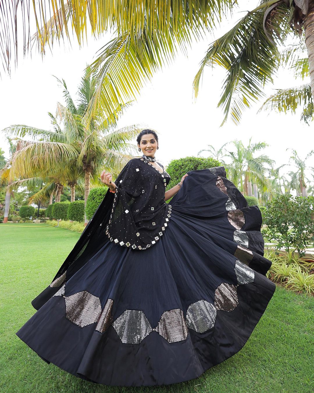 Black New Stylish Designer Navratri Chaniya Choli With Dupatta