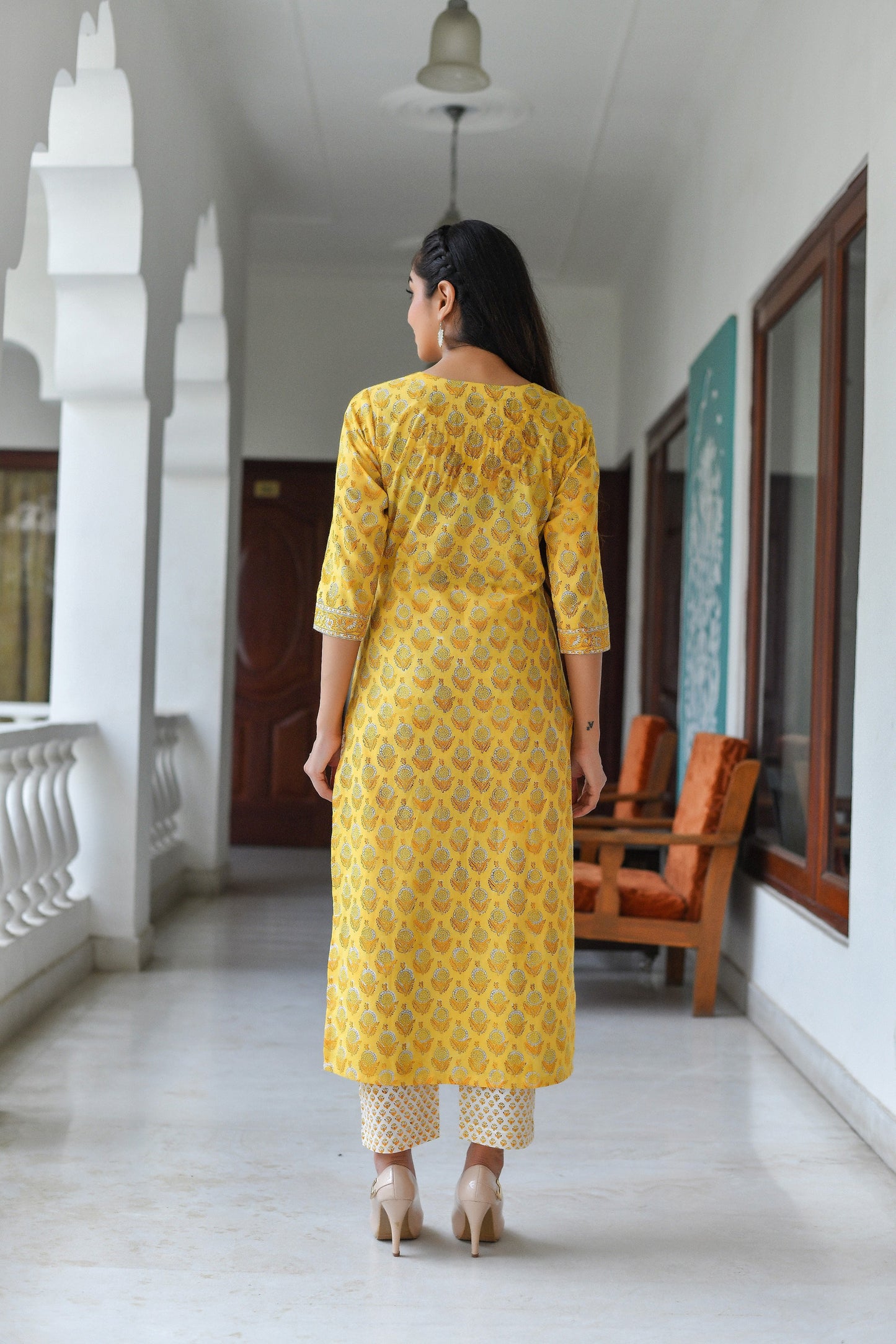 Jiya Women Yellow Printed Viscose Rayon Kurta, Pant And Dupatta Set