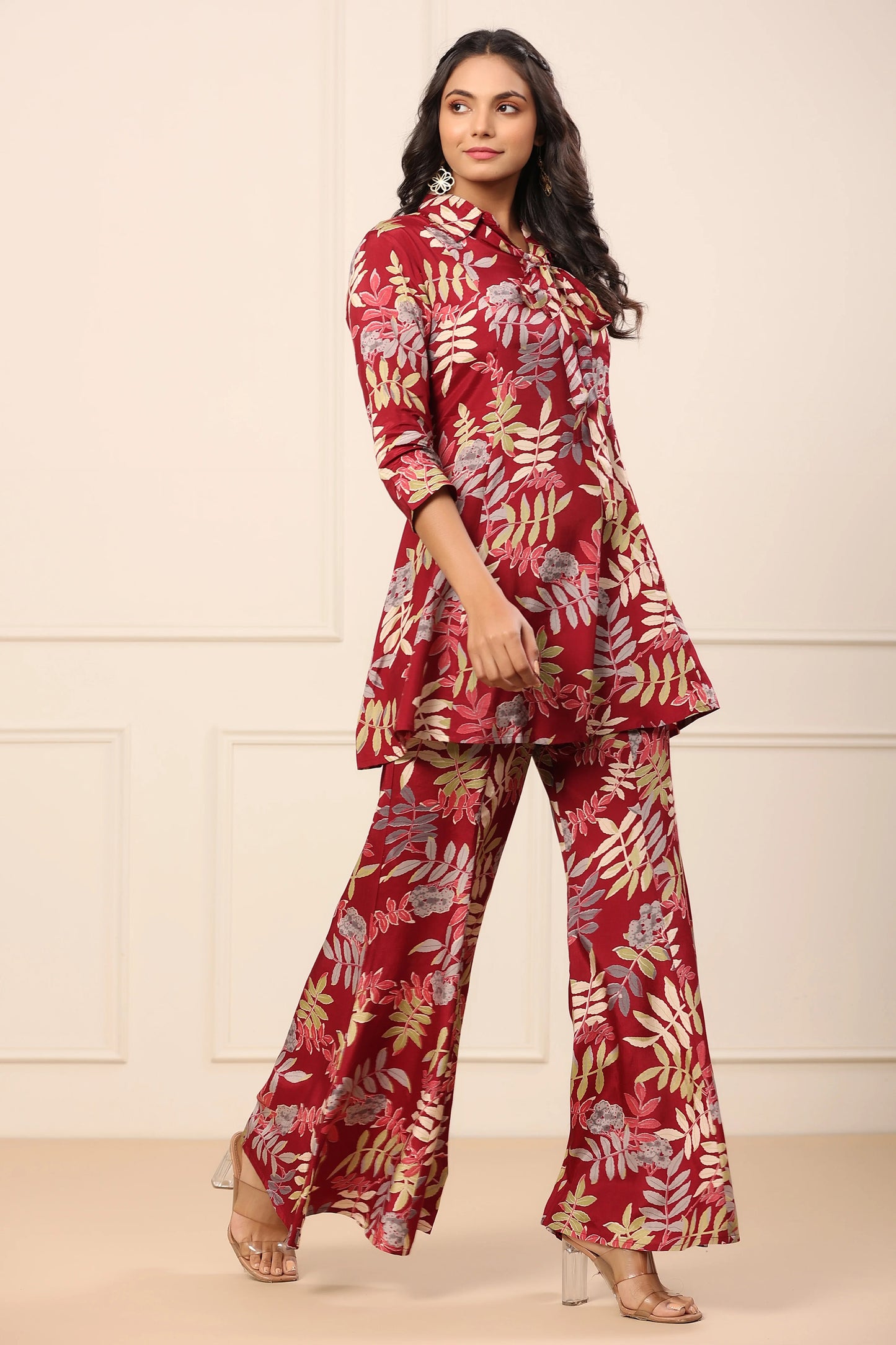 Coord5 Women Red Printed Viscose Rayon Kurta And Pant Set