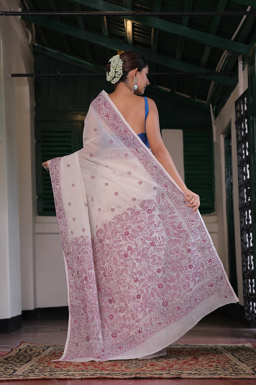 Handloom White Pure Cotton Wine Floral Kantha Saree