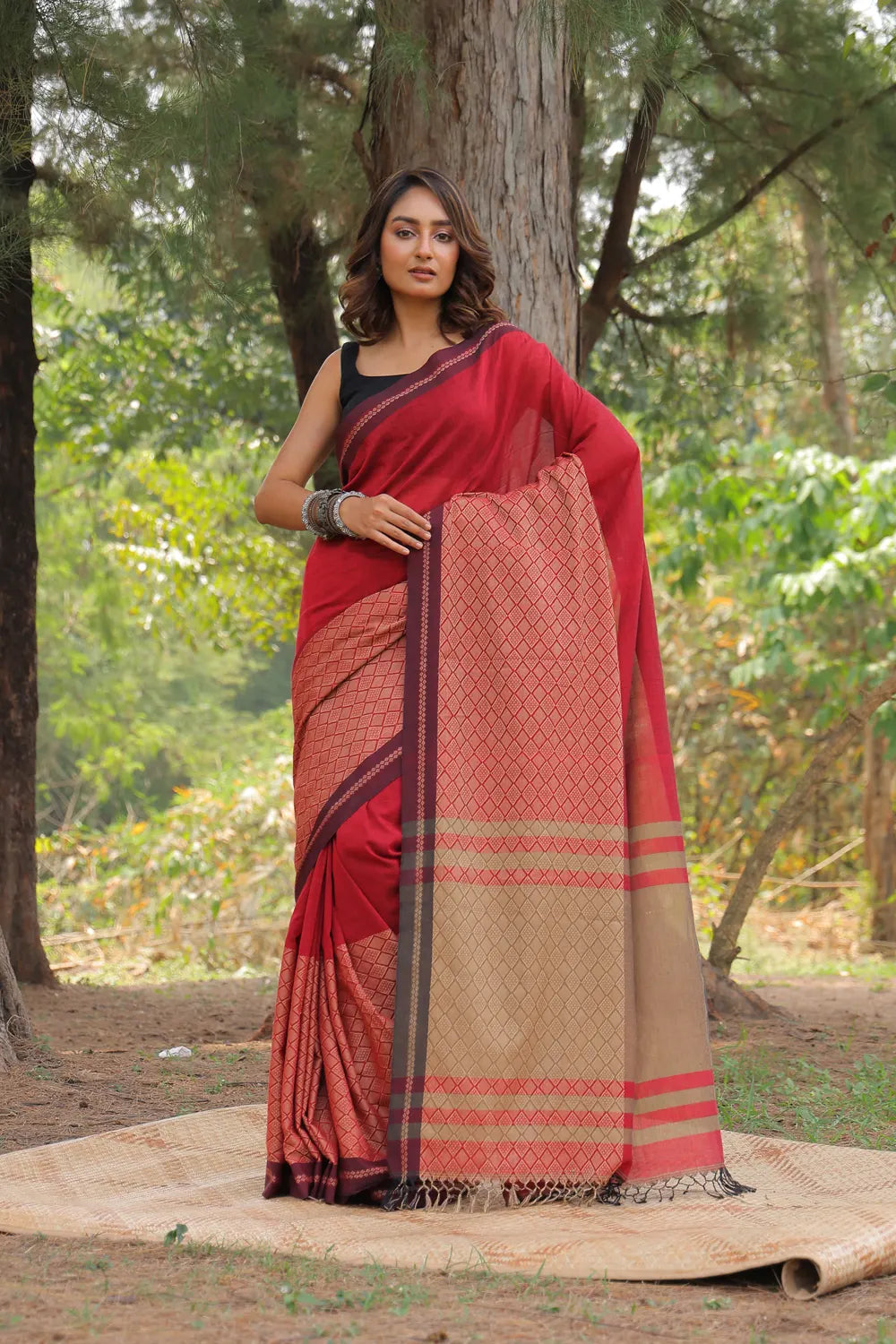 Handloom Red Soft Cotton Saree