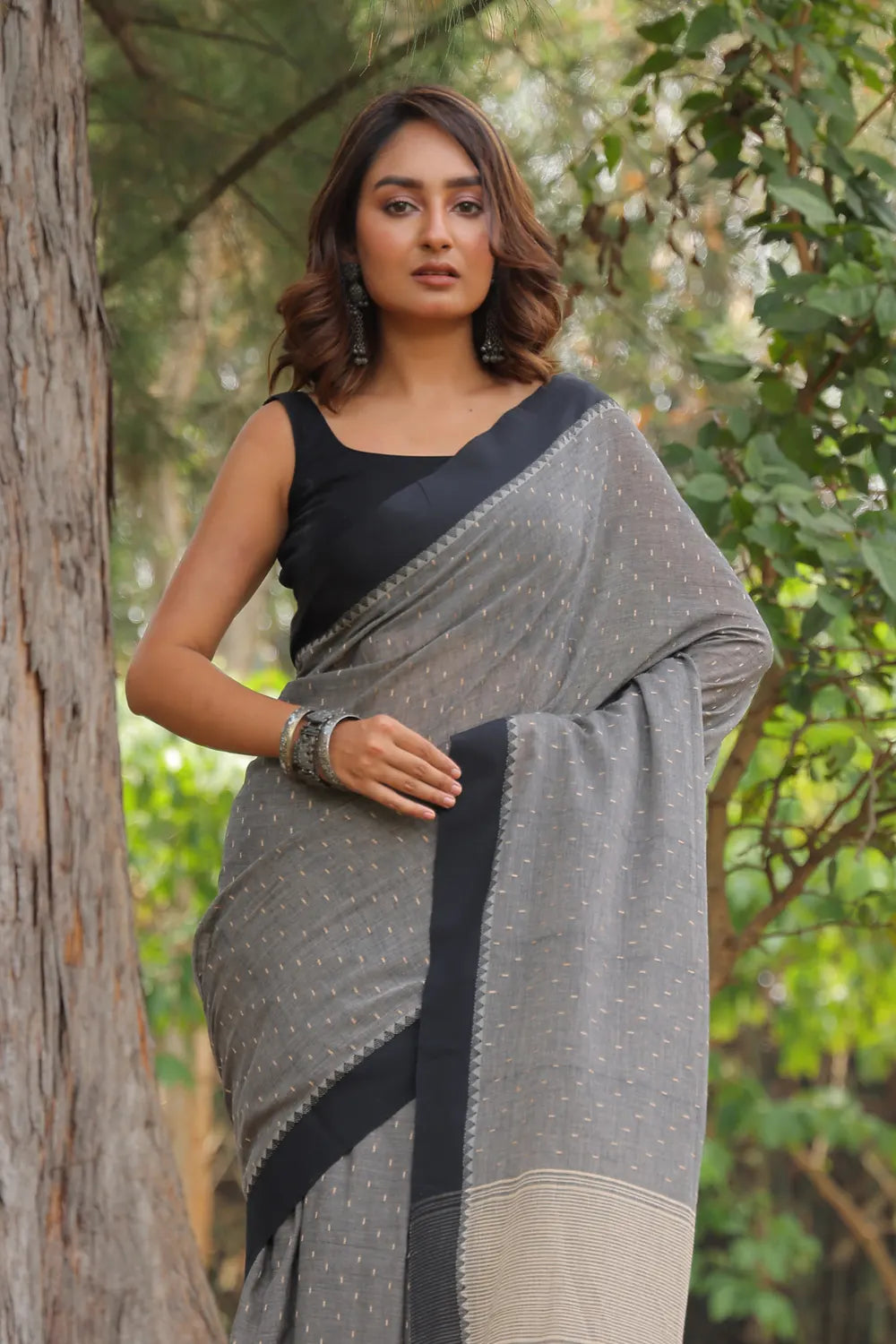 Handloom Grey Soft Cotton Saree With Black Border