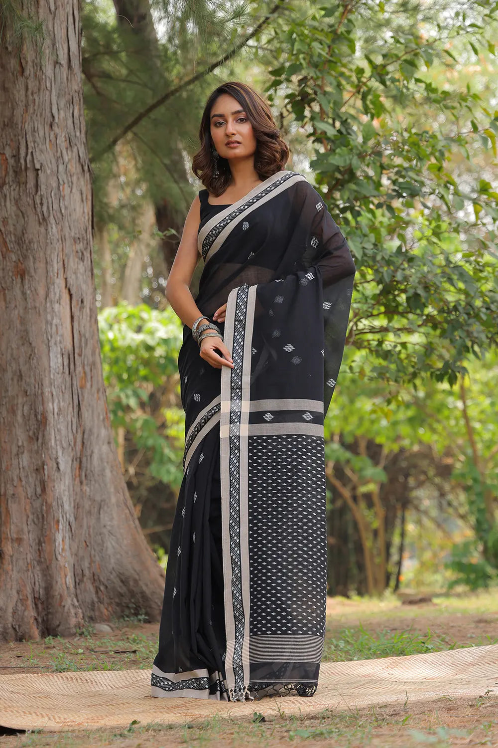 Handloom Black Soft Cotton Saree