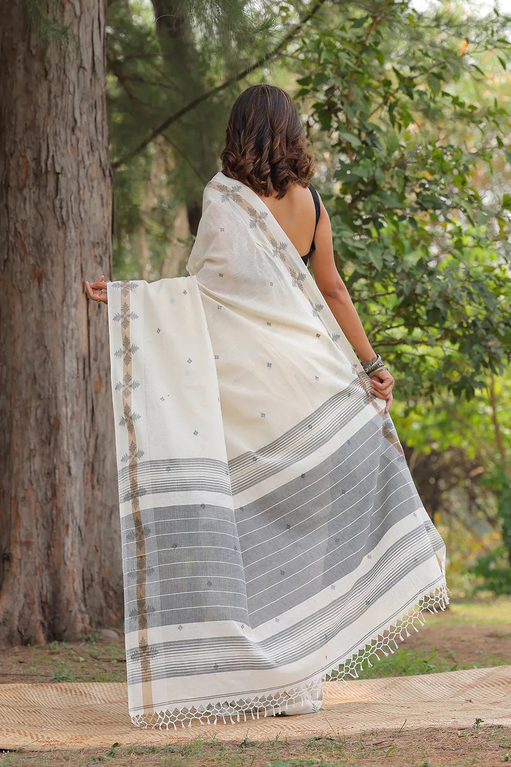 Handloom White Soft Cotton Saree