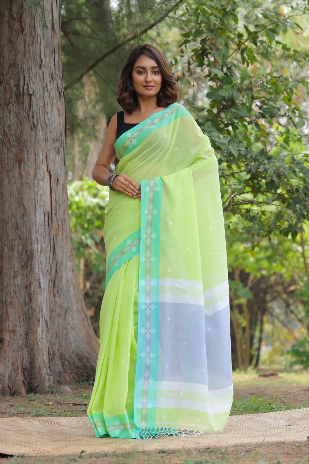 Handloom Spring Green Soft Cotton Saree