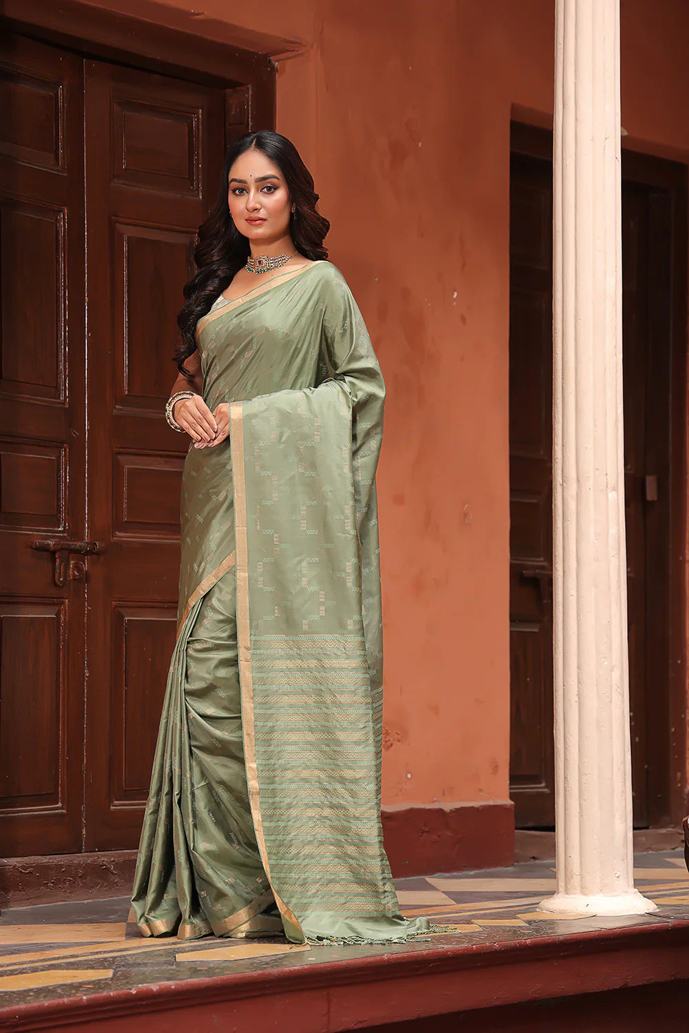 Handloom Olive Green Pure Silk Kanchi Contemporary Saree