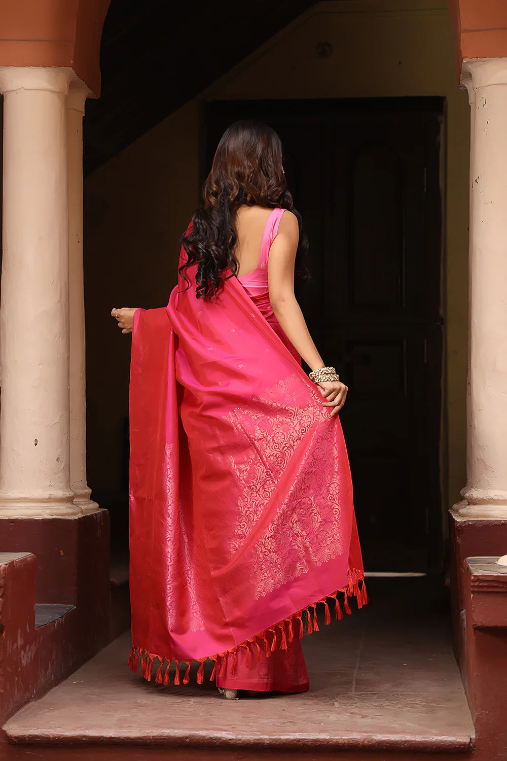 Handloom Hot Pink Pure Silk Saree With Gold Zari