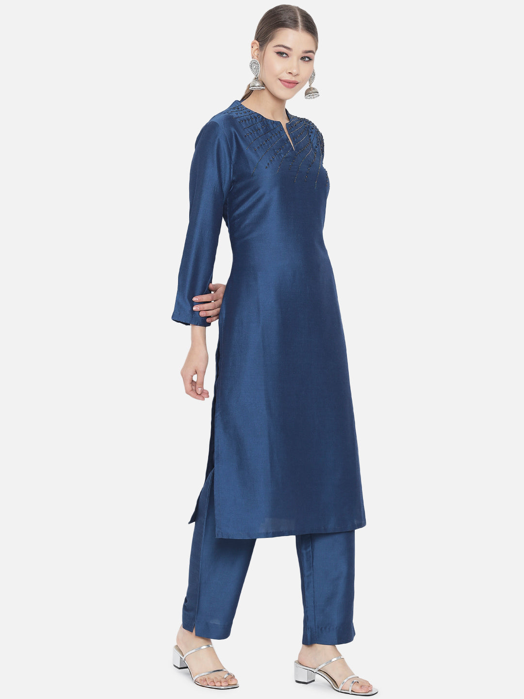 Blue Embellished Silk Blend Straight Kurta Set