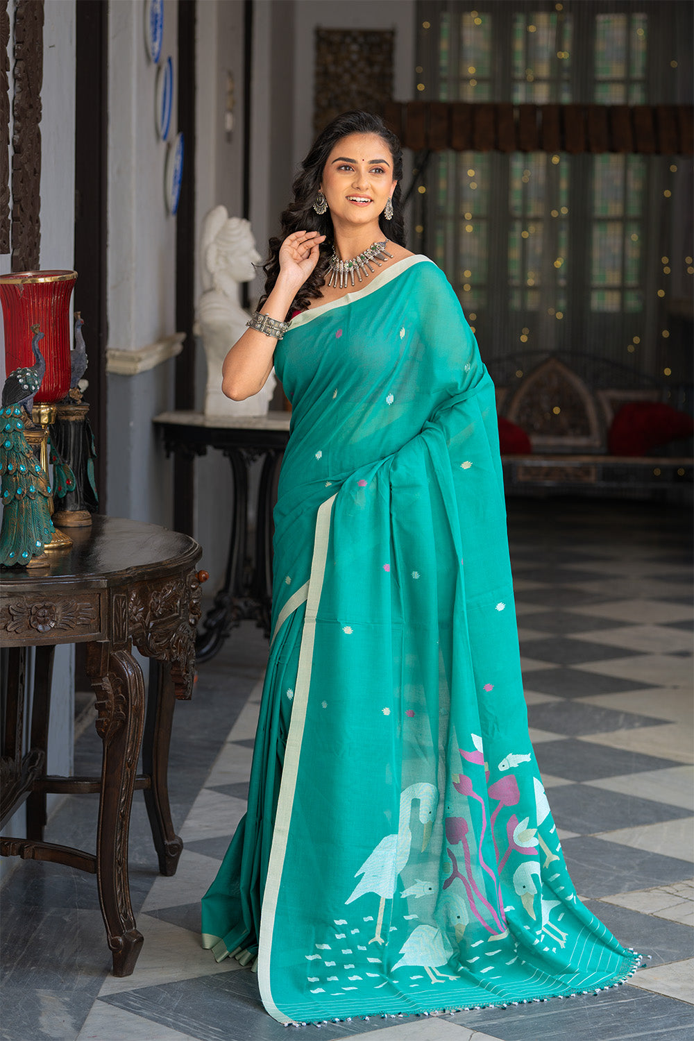 Handloom Green Soft Cotton Bird Motifs Jamdani Saree