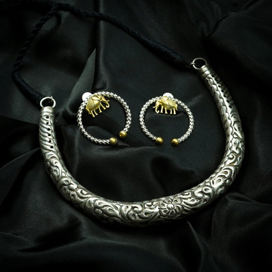 Pahari Hasli with Tribal Elephant Motif Earrings