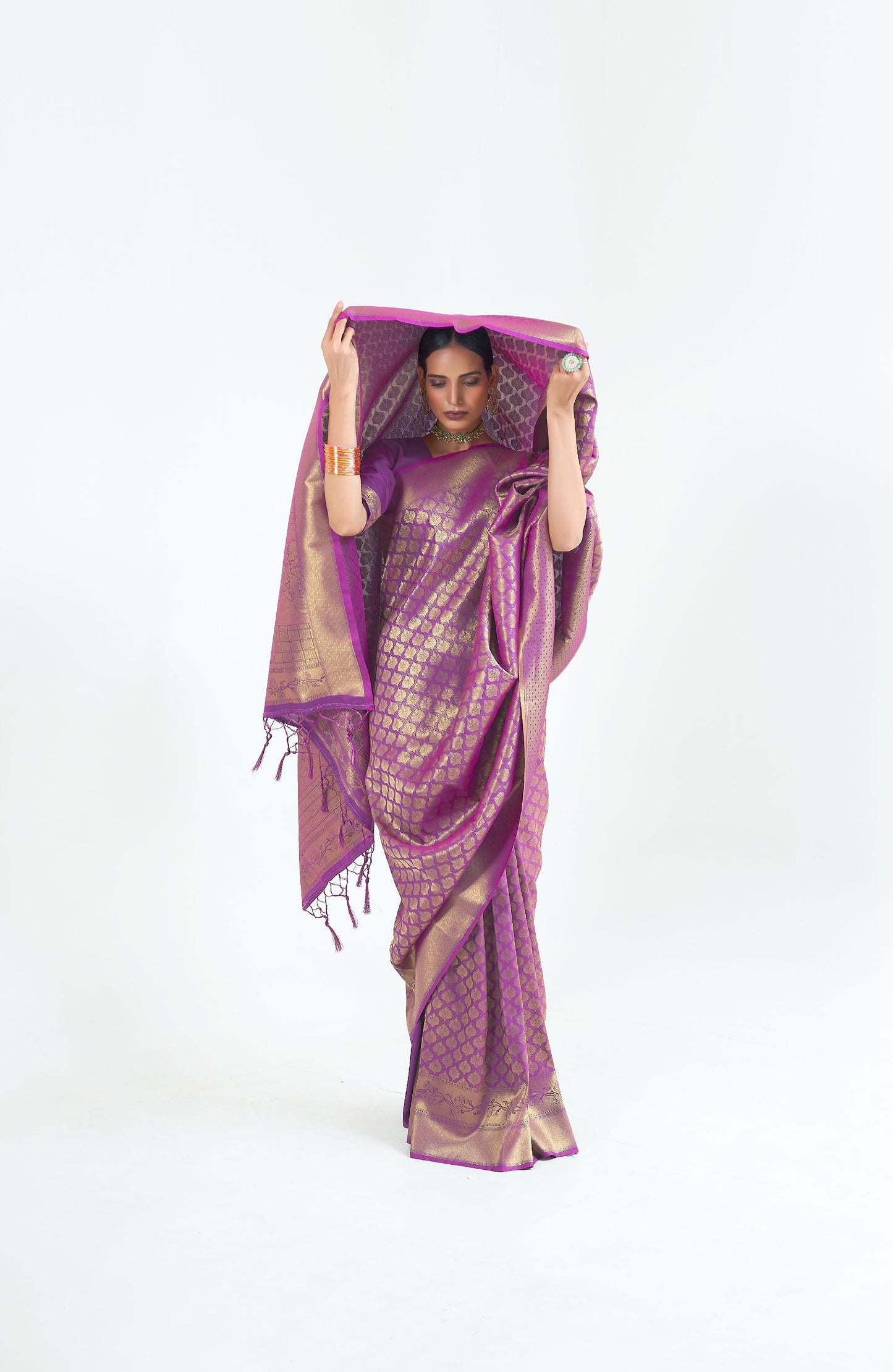 Purple Kumbhi Silk Handloom saree