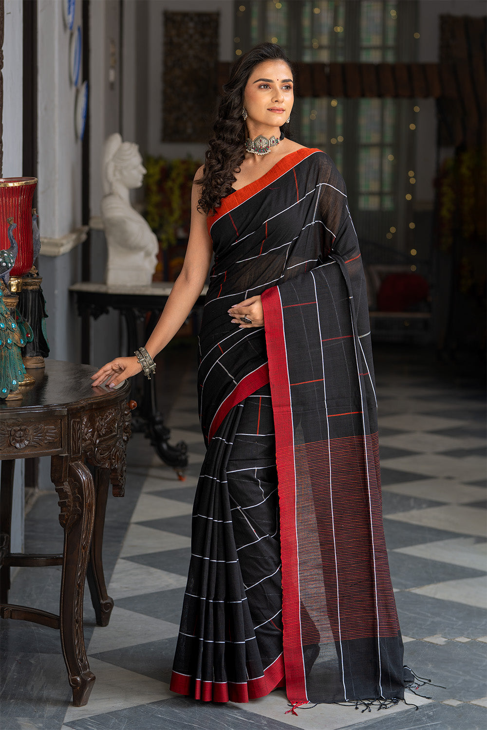 Handloom Black Soft Cotton Brick Check Saree