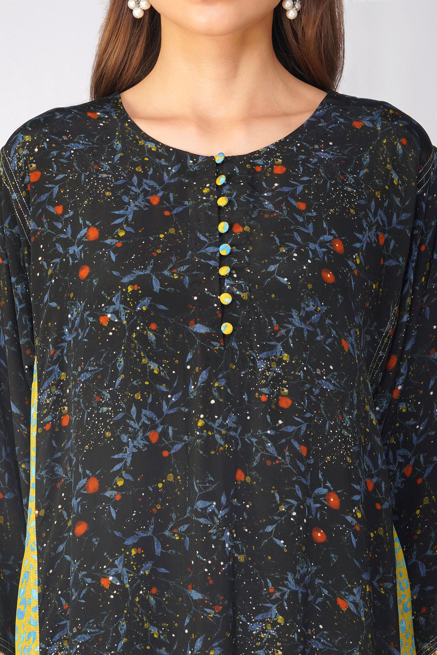 Black Small Leaf Print Panelled Kurta Set