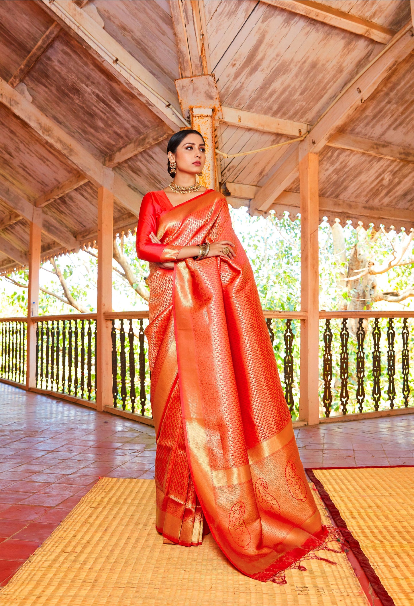 Red Kandini Silk Handloom Woven Saree