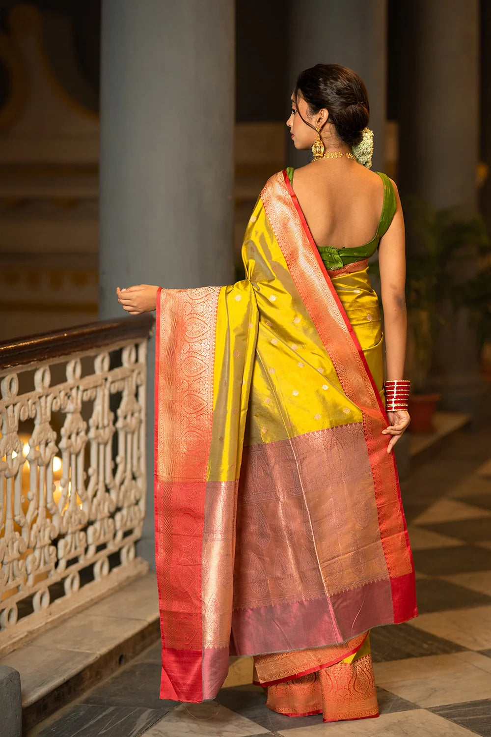 Handloom Green & Red Pure Silk Zari Banarasi Saree