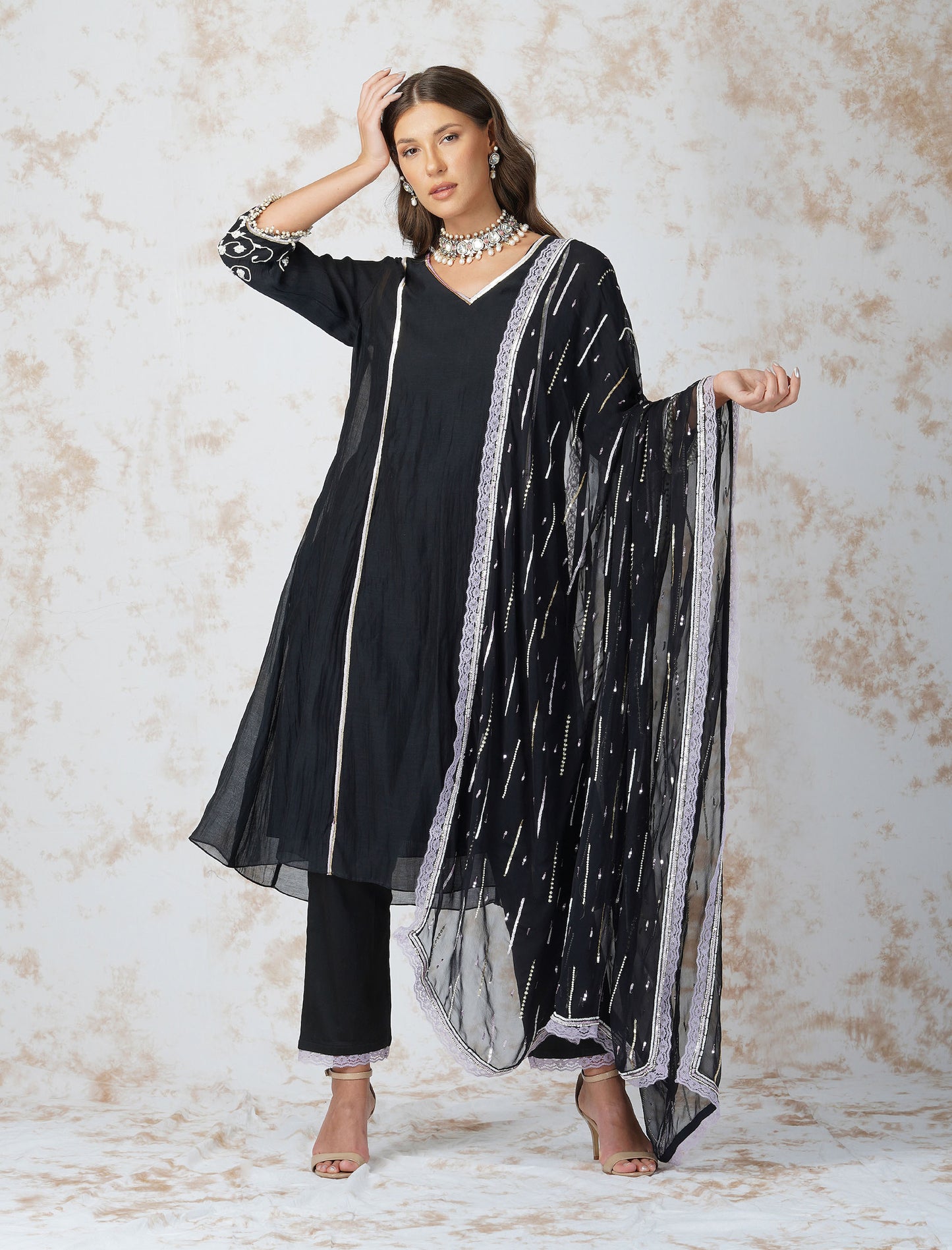 Aline Black Kurta With Sequined Dupatta