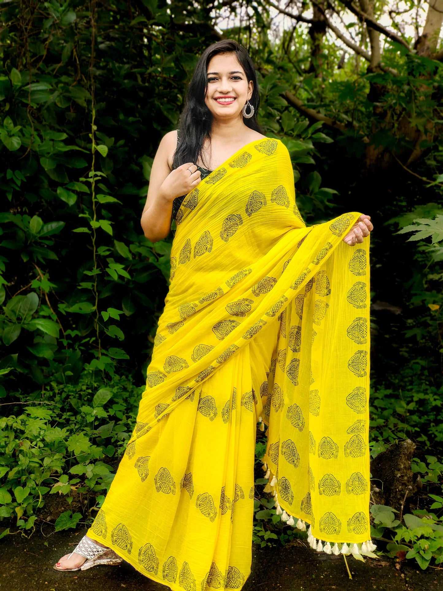 Yellow Rose Mul Mul Cotton Handloom saree