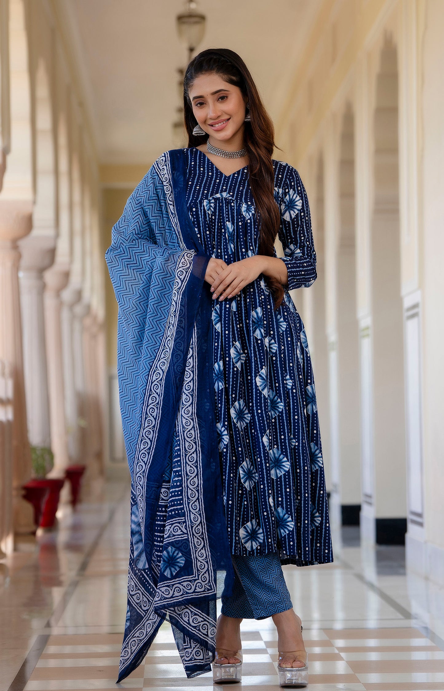 Mohini Women Blue Printed Viscose Rayon Kurta, Pant And Dupatta Set