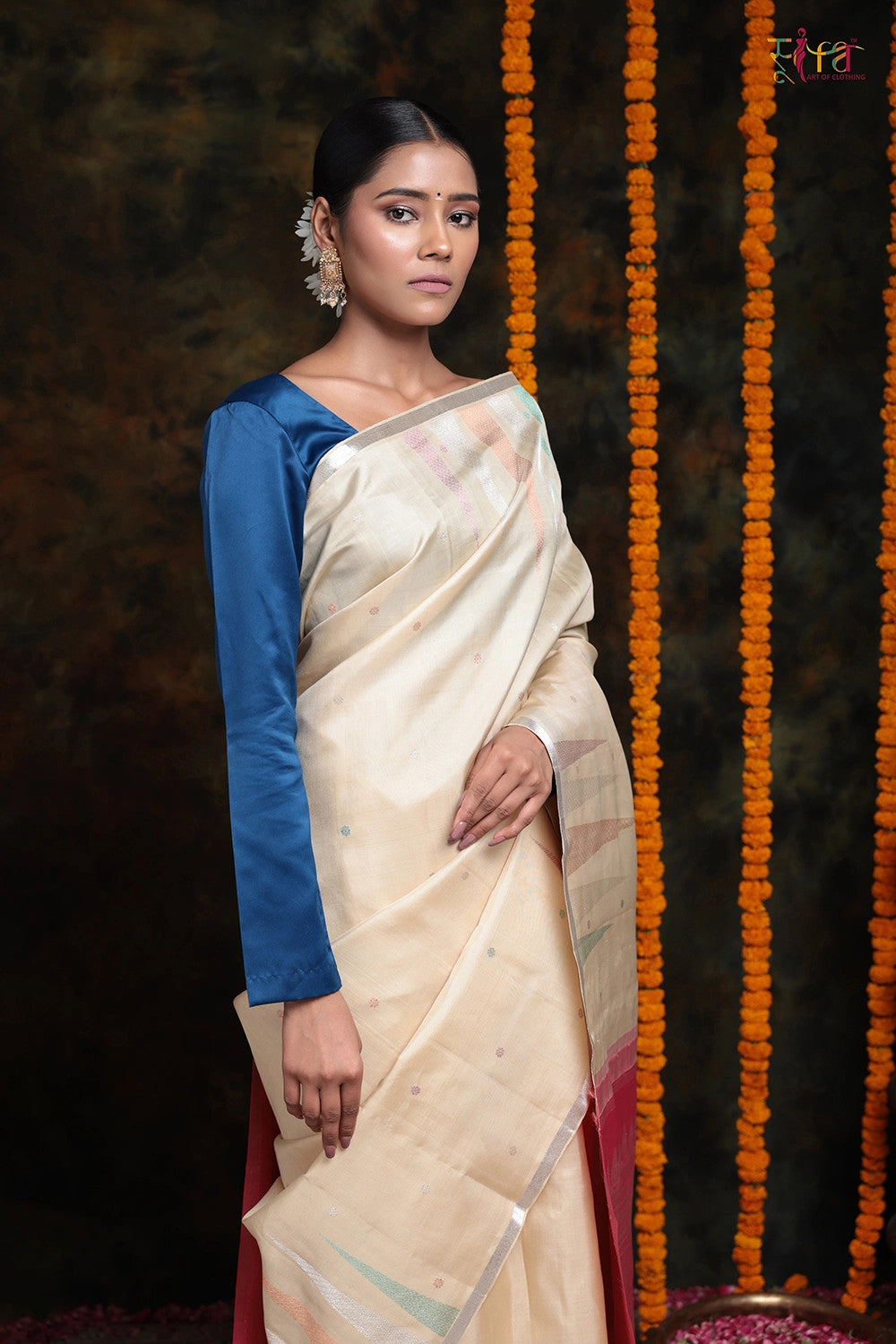 Handloom Cream Pure Silk Kanchi Saree With Silver Zari