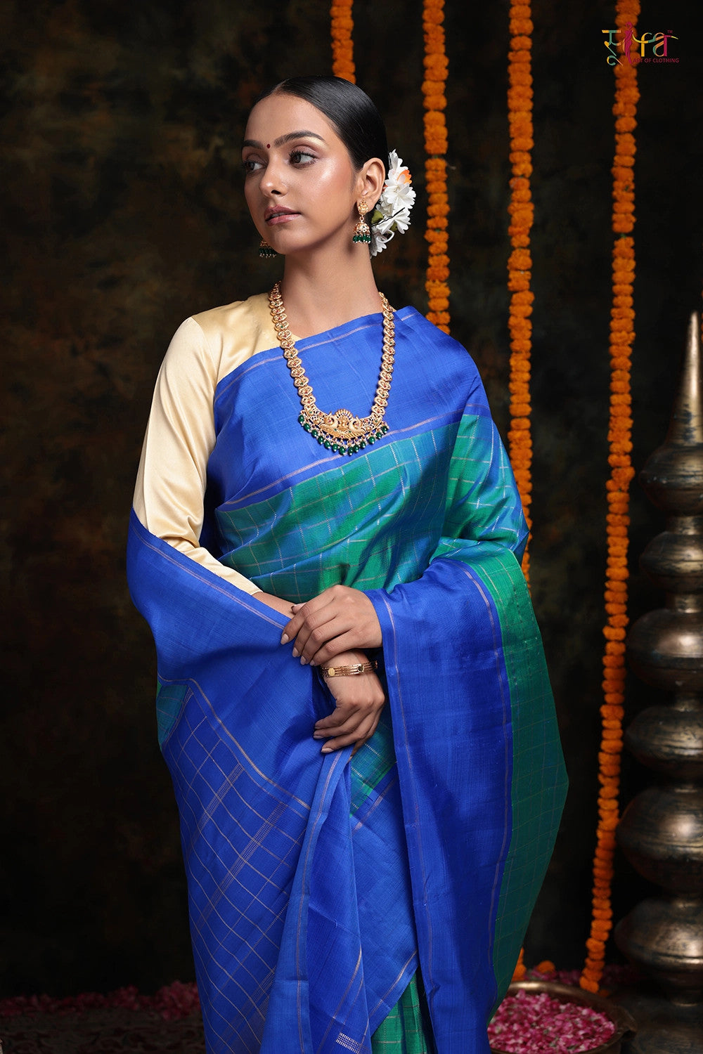 Handloom Duo Tone Green Pure Silk Kanjeevaram With Zari Check Body And Blue Border