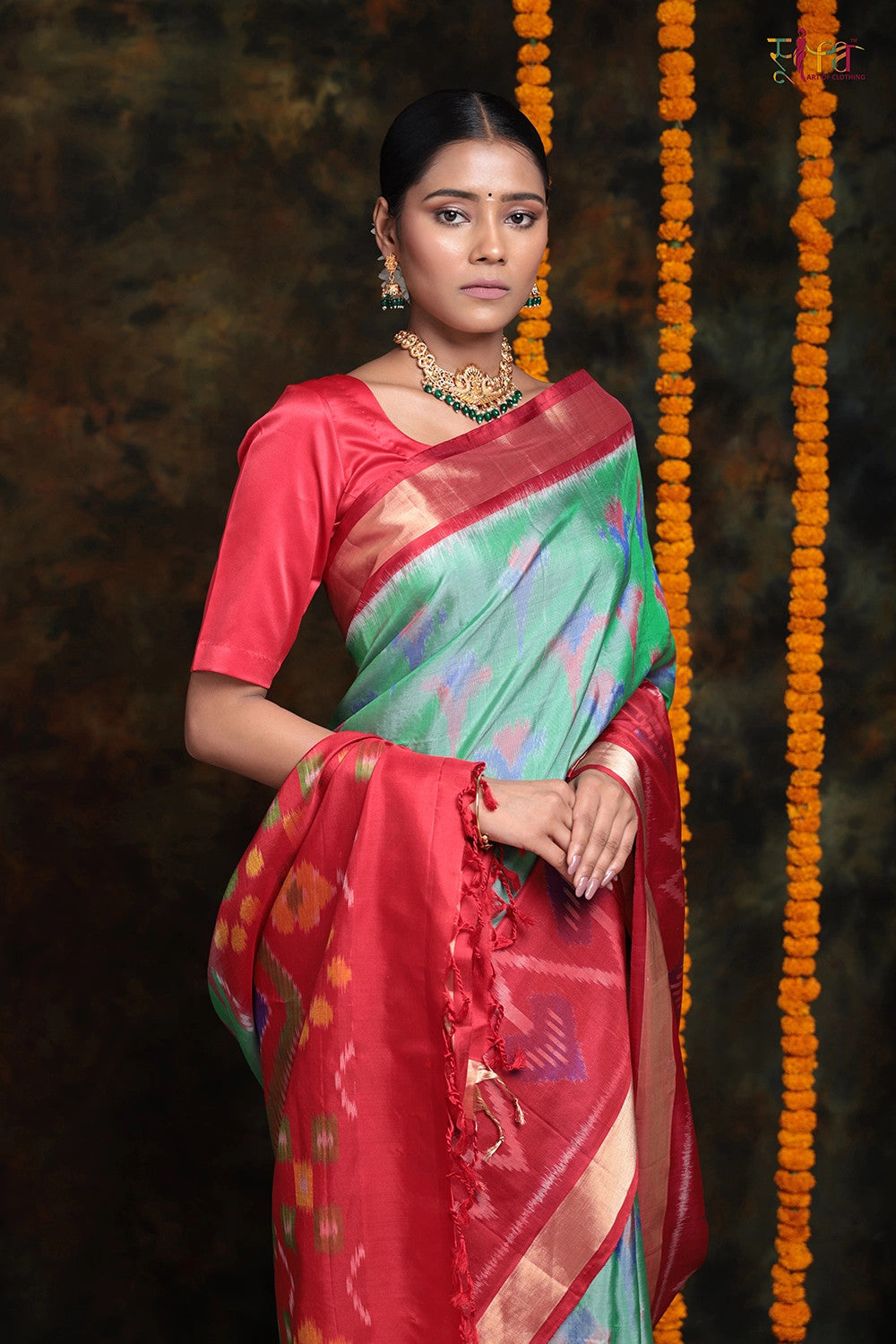 Handloom Sea Green And Imperial Red Pure Mulberry Silk Pochampally Saree With Zari Border