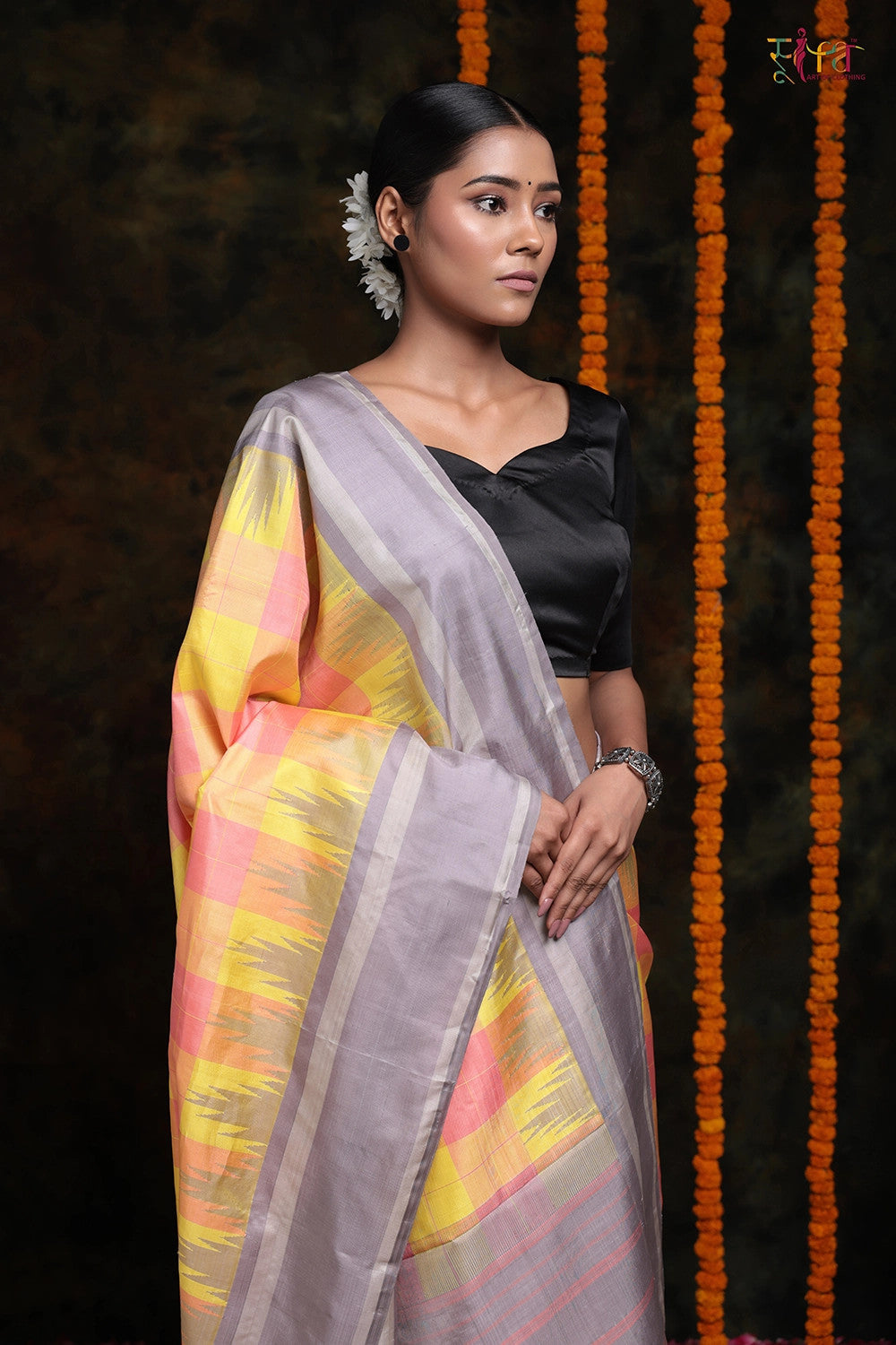 Handloom Peach & Lemon Check Design Saree With Grey Border