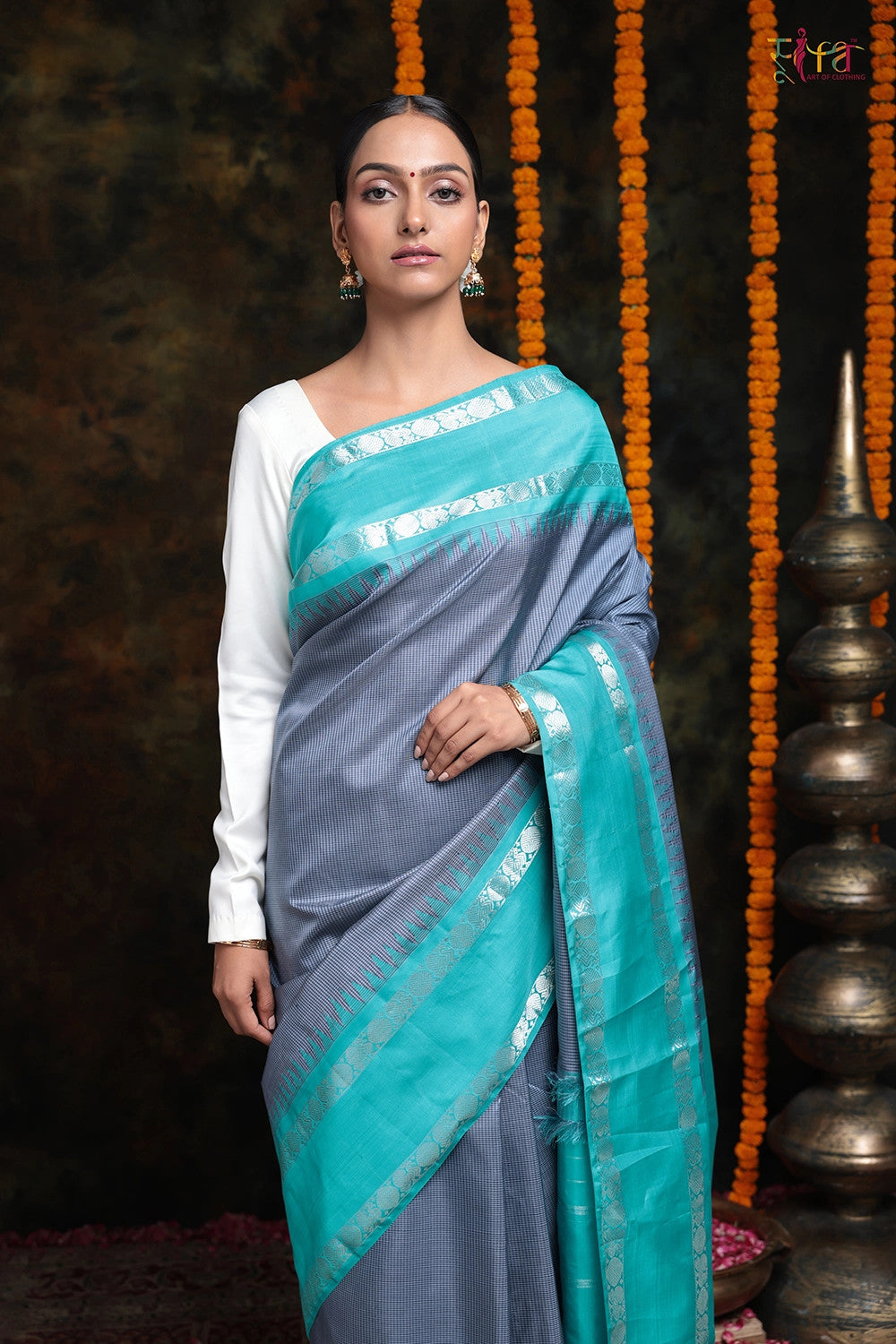 Grey Check Handloom Kanchipattu With Baby Blue Border