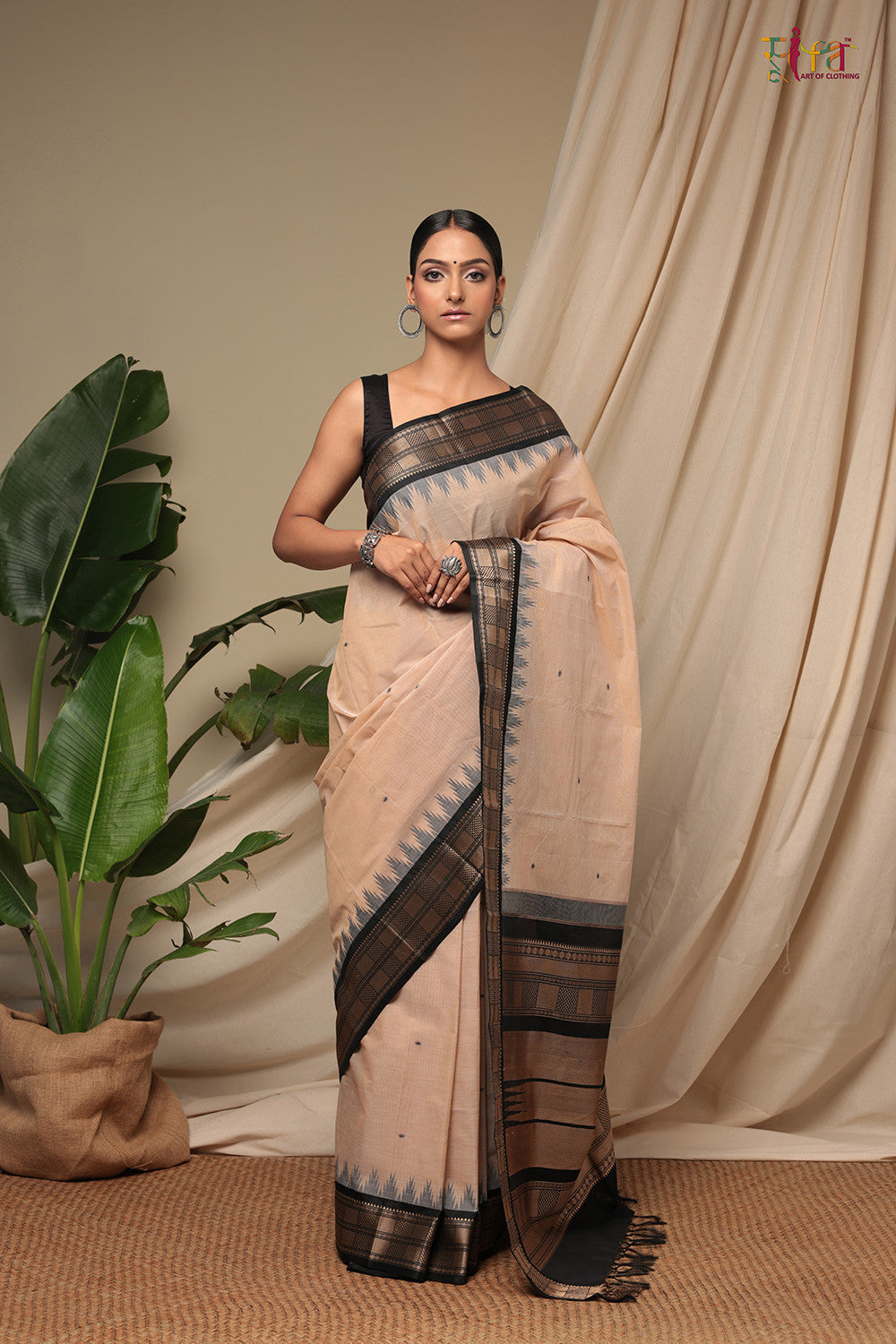 Handloom Peanut Brown Pure Cotton Kanchi Saree With Pure Silk Border & Pallu