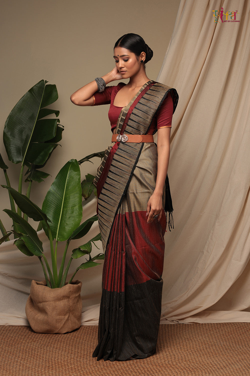 Handloom Sangria Red & Black Pure Silk Kanchi Contemporary Saree