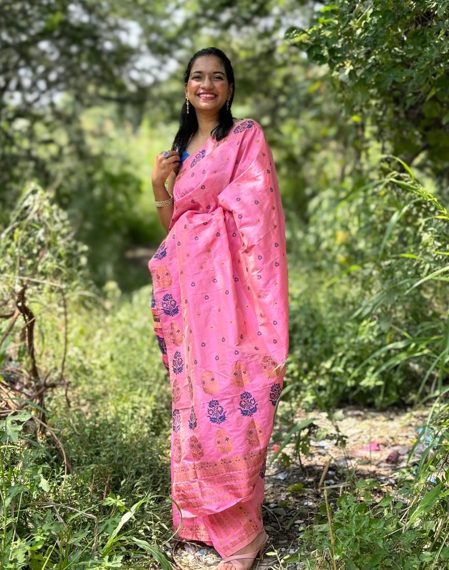 Devi Aishani Pink Handloom Mekhela Chador saree