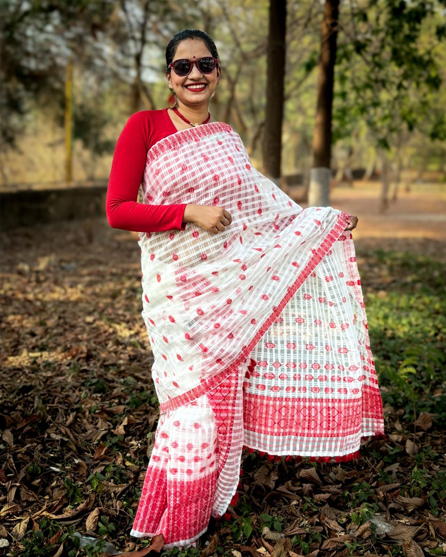 White checked cotton mekhela chador