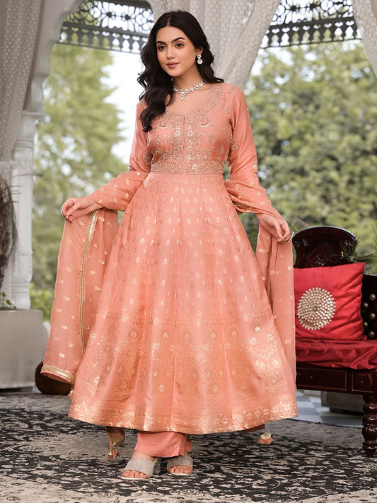 Peach Zardozi Work Banarsi Rusian Silk Kurta Set with Banarsi Organza Dupatta