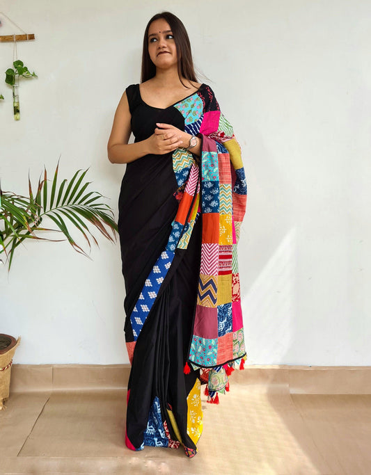 अतरंगी Cotton Black Saree