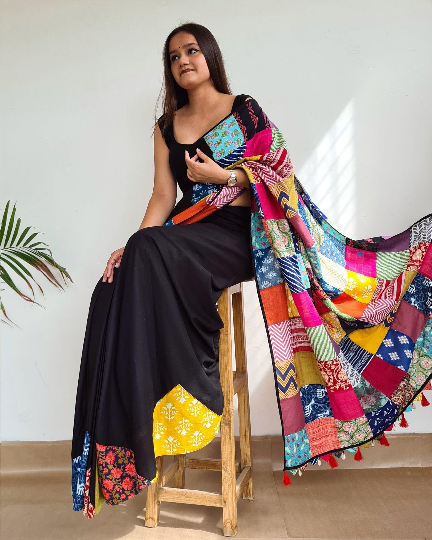 अतरंगी Cotton Black Saree