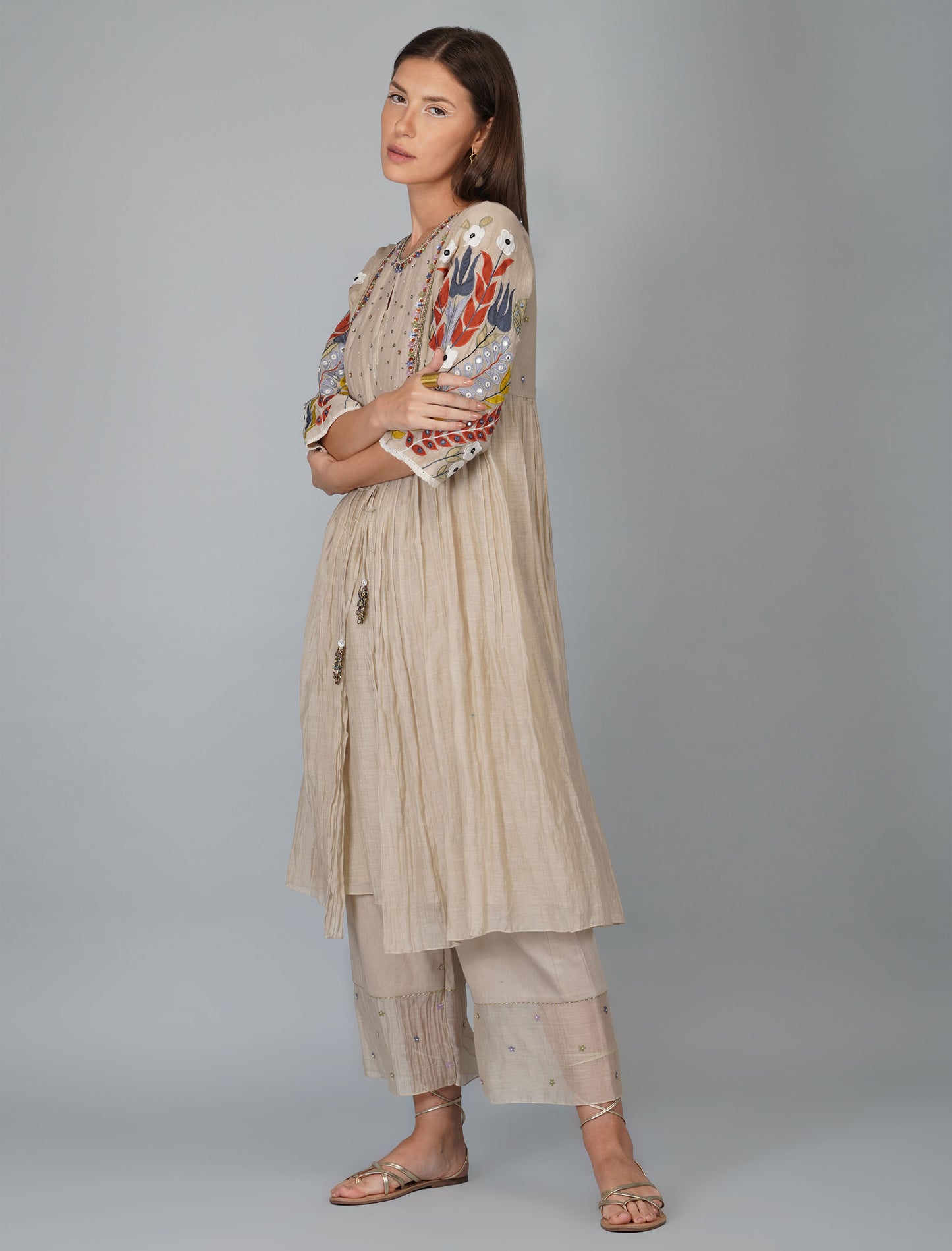 Applique Sleeves Layered Kurta Set