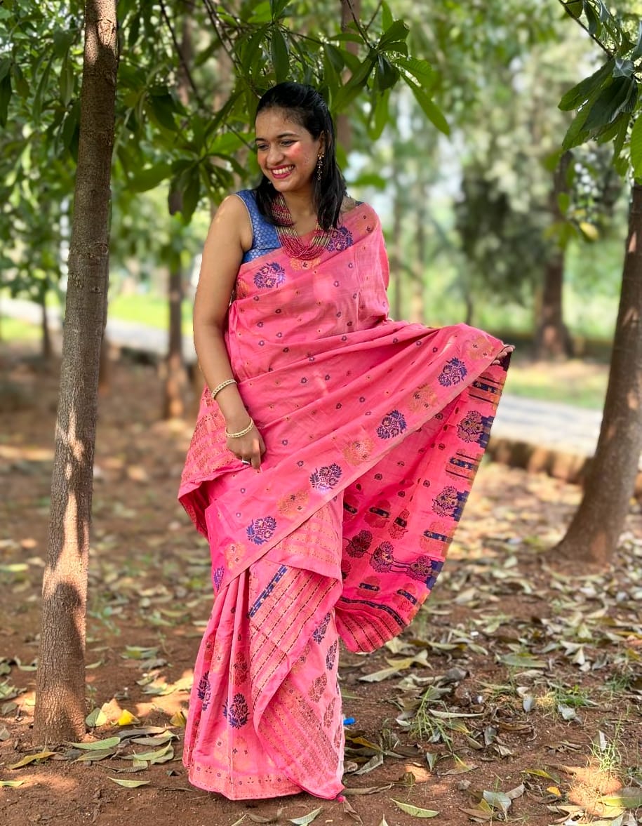 Devi Ridhima Pink Handloom Mekhela Chador saree