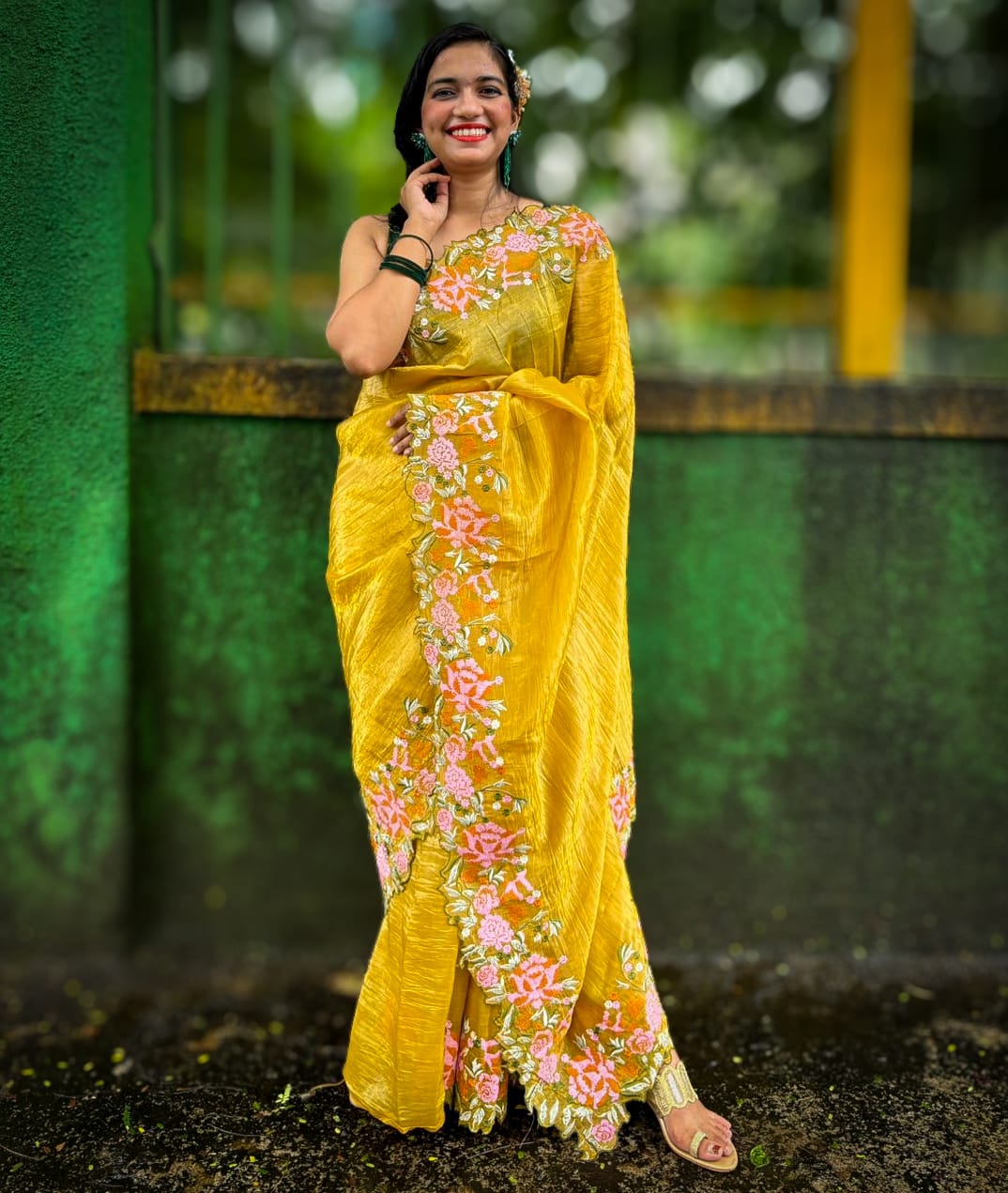 Vanya Yellow Crush Silk Handloom saree