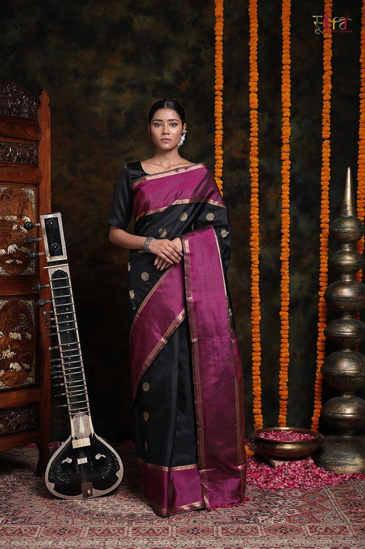 Handloom Black  Kanchipattu Saree With Bird Motifs