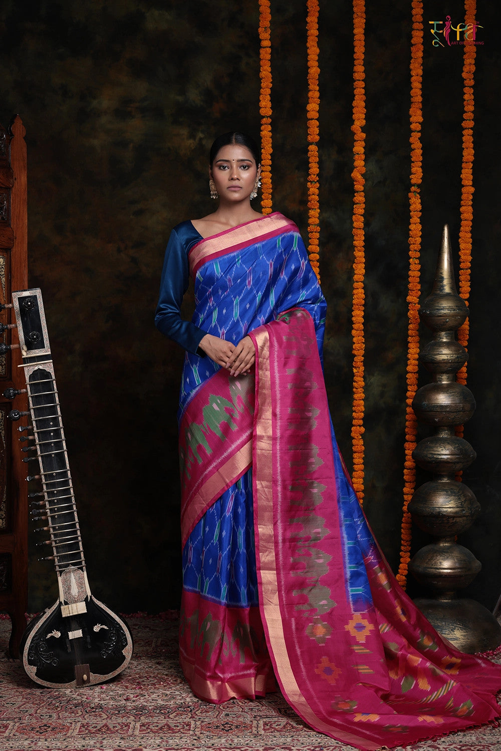 Handloom Blue And Pink Pure Mulberry Silk Pochampally Saree With Zari Border