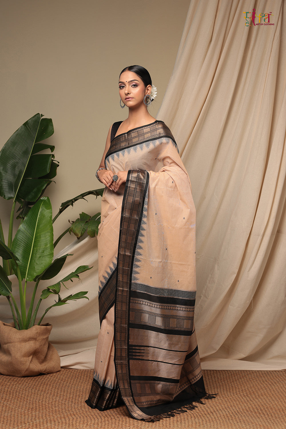 Handloom Peanut Brown Pure Cotton Kanchi Saree With Pure Silk Border & Pallu