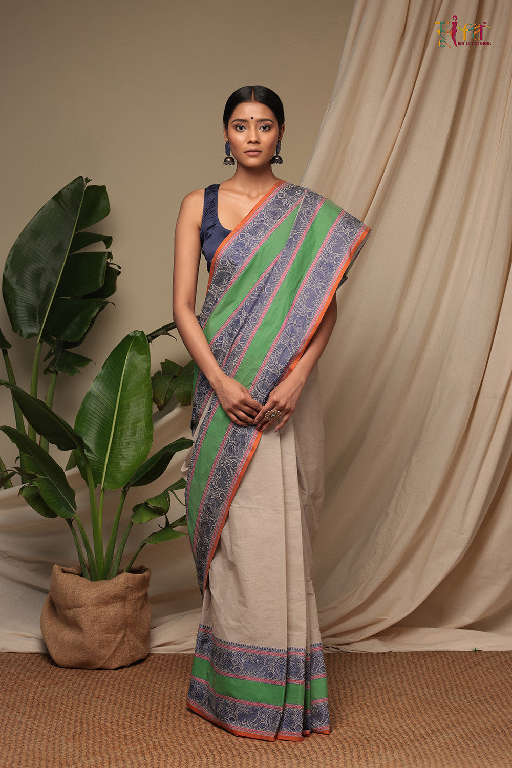 Handloom Water Chestnut Cream Pure Cotton Kanchi Saree With Generous Border