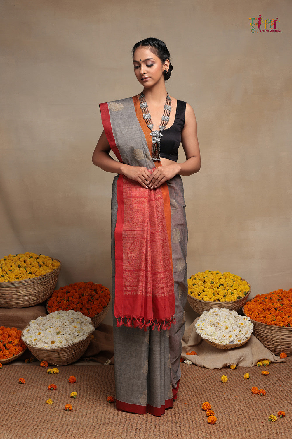 Handloom Grey And Orange Pure Cotton Kanchi Saree