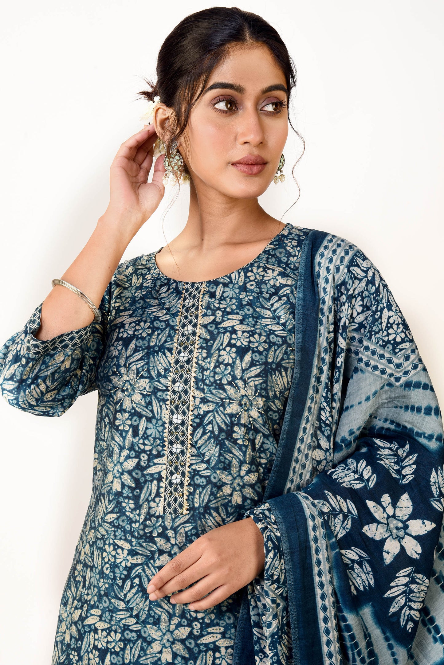 Blue Modal Satin Printed Straight Fit Kurta