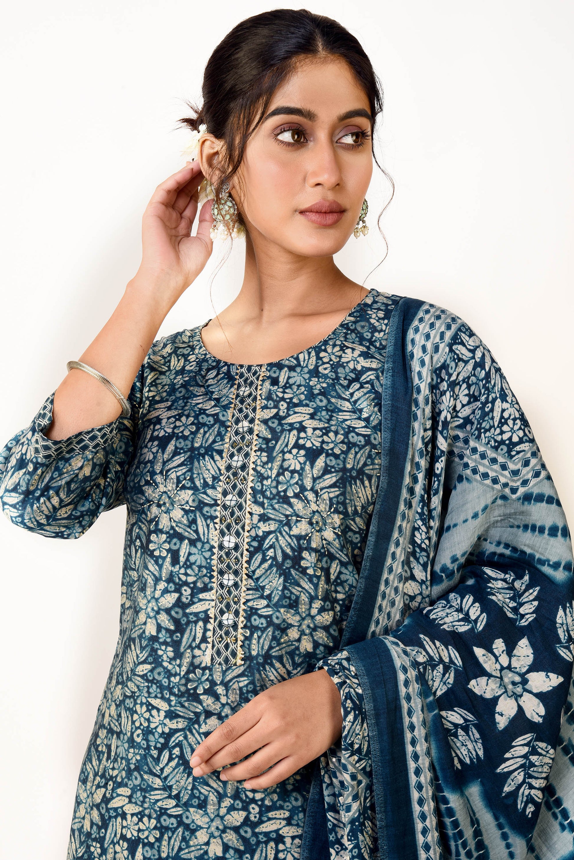 Blue Modal Satin Printed Straight Fit Kurta