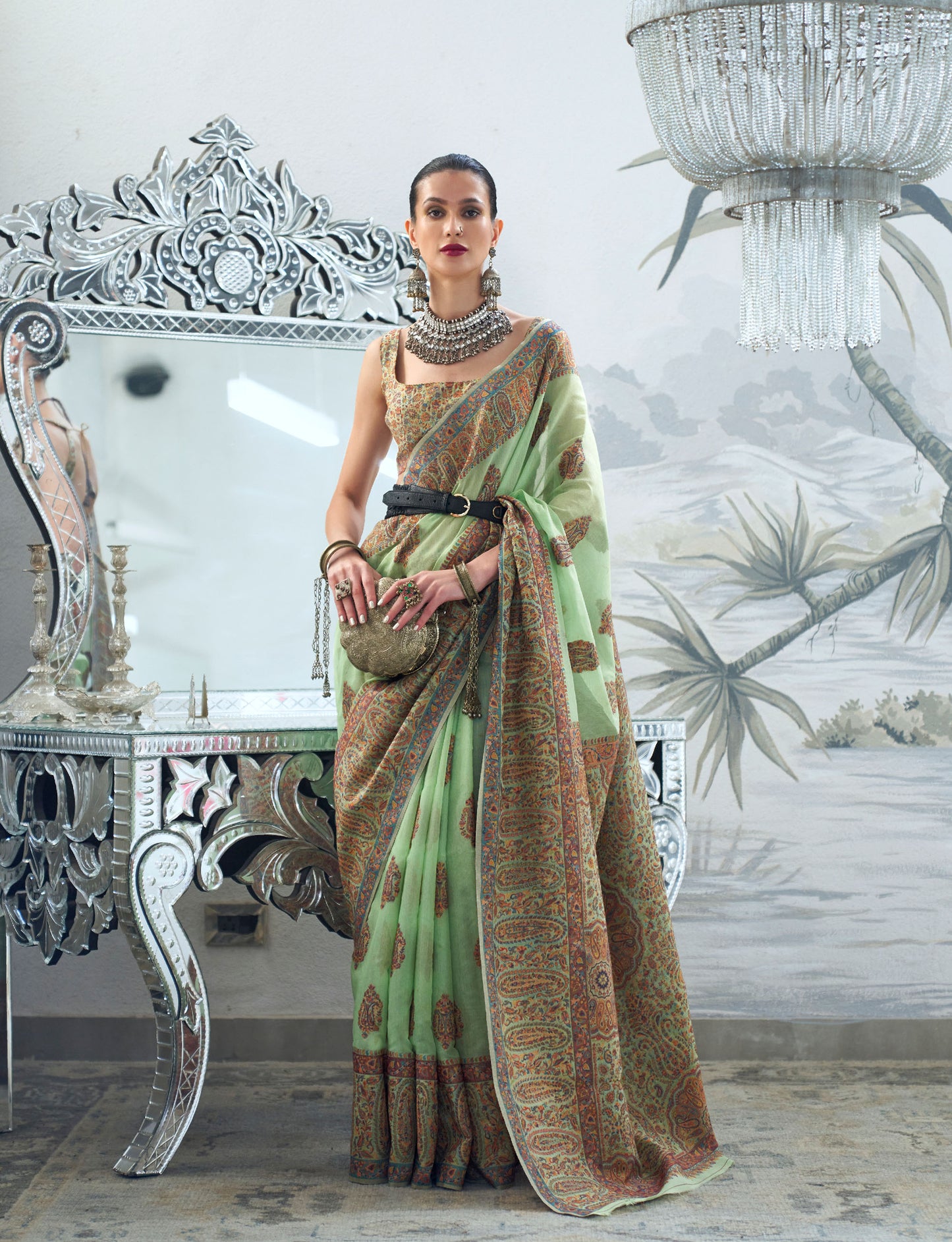 Pista Green Kqaalib Kashmiri Handloom saree