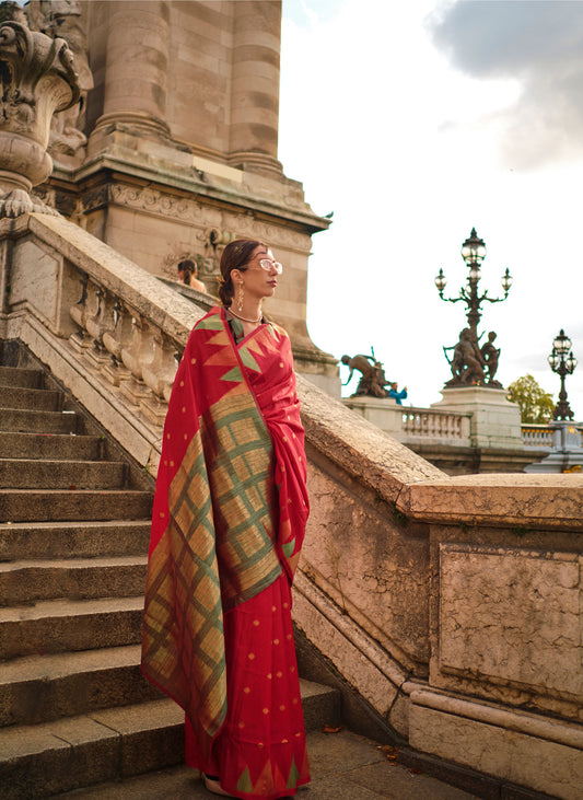 Red Green Khwaab Handloom Khadi Silk Saree