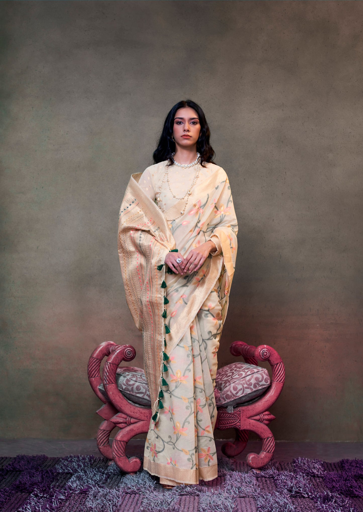 Beige Kamdani Handwoven Jamdani Spun Saree