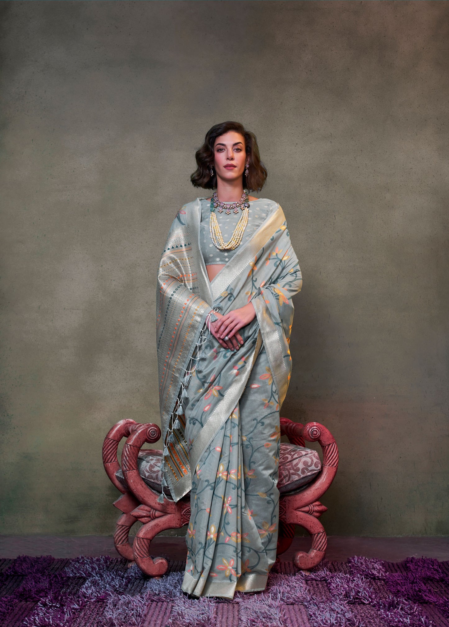 Grey Kamdani Handwoven Jamdani Spun Saree