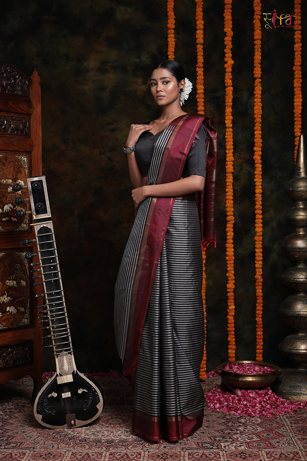 Handloom Black Pure Silk Kanjeevaram With Check Body And Maroon Border