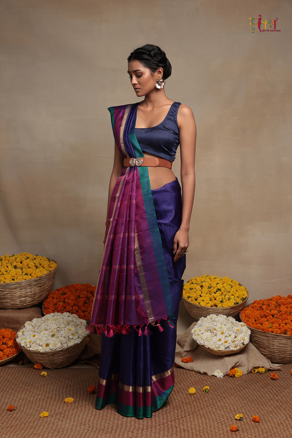 Handloom Navy Blue Pure Silk Kanchi Contemporary Saree